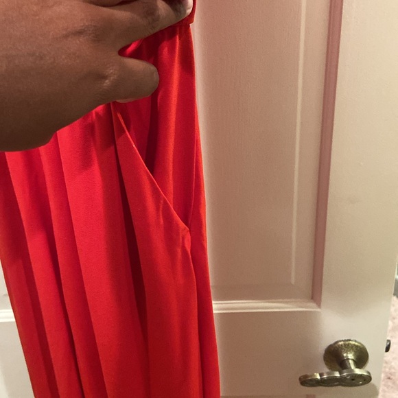 EUC GUESS Gorgeous 🥰 Red Jumpsuit - Picture 3 of 6